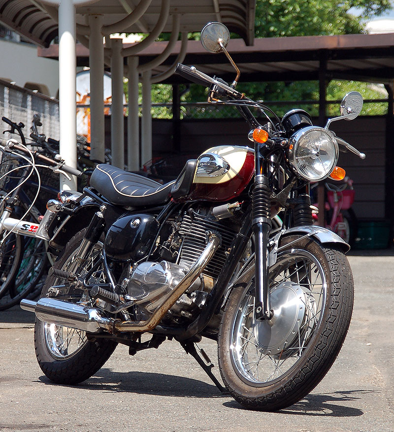 ESTRELLA!!エストレヤ!!エストレア!! W650化制作ホームページ